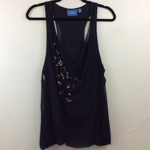 Simply vera| racerback| keyhole